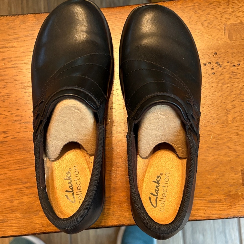 Clarks Women's Black Leather Slip-Ons